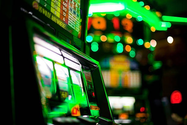Lucky Twins high-roller table on loba234