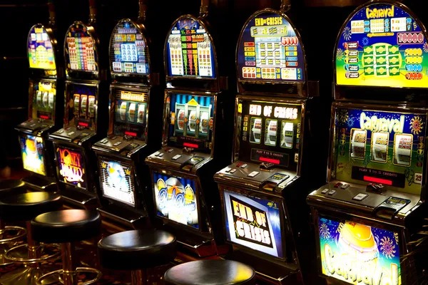 Taiwan Pools mid-tier roulette table on loba234